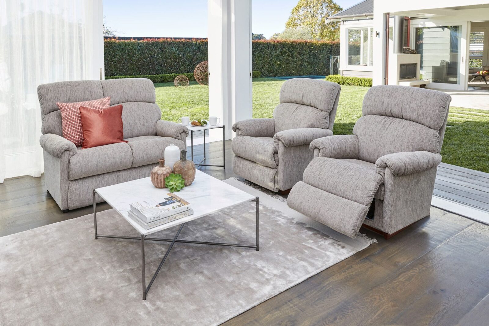 Lazyboy sofas bendigo